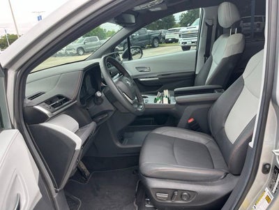 2024 Toyota Sienna XSE