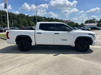 2023 Toyota Tundra 4WD SR5