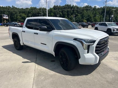 2023 Toyota Tundra 4WD SR5