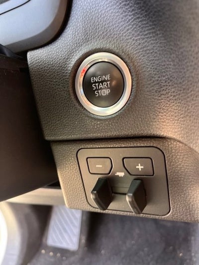 2023 Toyota Tundra 4WD SR5
