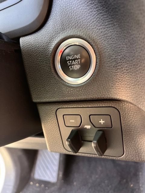 2023 Toyota Tundra 4WD SR5