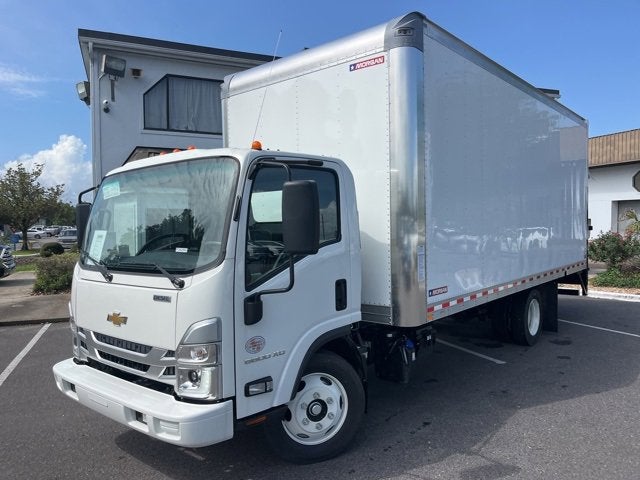 2024 Chevrolet Low Cab Forward 5500 XD NA