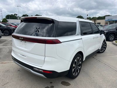 2024 Kia Carnival EX
